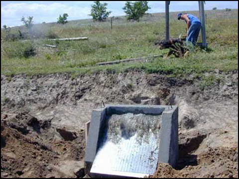 Pivot irrigation screen, Nebraska